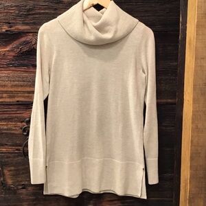 Loft Knit Ribbed Cowlneck Sweater Long Sleeve Knit
Top Cream large